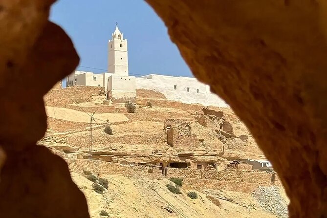2 Days Private Tour to Ksar Ghilane: Night in Tent - Price and value: what your $195.12 per person is paying for