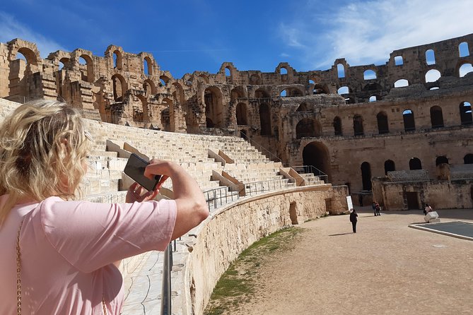 Daytrip to Kairouan and El Jem Colosseum - The drive and guide setup that makes the day work