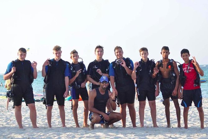 Diving initiation (Initiation) - The Small-Group Setup and the Feel of the Experience