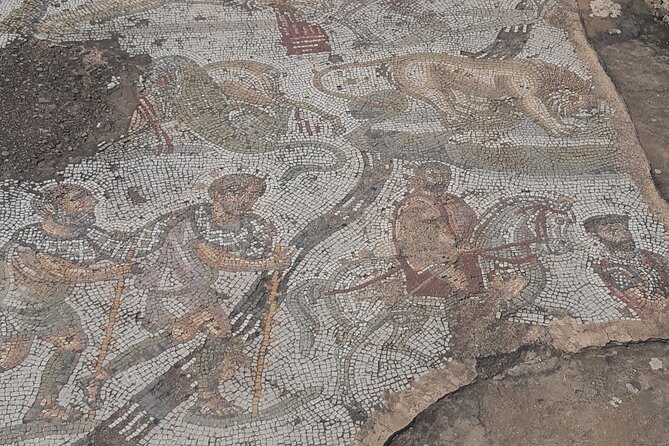 Dougga and Bulla Regia Guided Tour From Tunis - Stop 3: Dougga UNESCO ruins and what makes it unforgettable