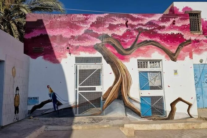 Half Day Trip to Djerba Island - Djerbahood: a quick stop that changes the mood
