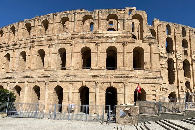 Kairouan and Roman Colosseum El Jem Day Trip from Sousse - El Jem Amphitheatre: seeing Roman scale without the hassle