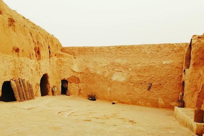 One night under the tent: Tataouine - Chenini - Ksar Ghilane - Matmata - Key Points Worth Knowing