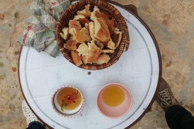 One night under the tent: Tataouine – Chenini – Ksar Ghilane – Matmata