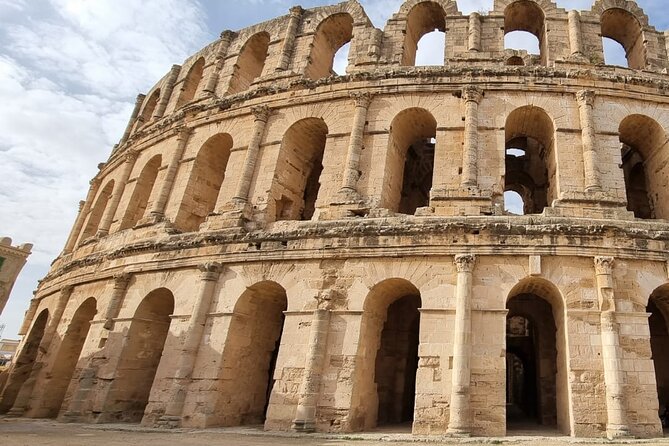 Private Half Day Tour Roman Coliseum EL JEM - Stop 1: Amphitheatre D’el Jem, where you can feel the Roman scale