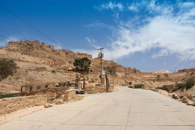 Tataouine - Chenini 1 day: Discovery of Ksours and Berber villages - Salt Lake Stop: A Breather That Feels Like Another World